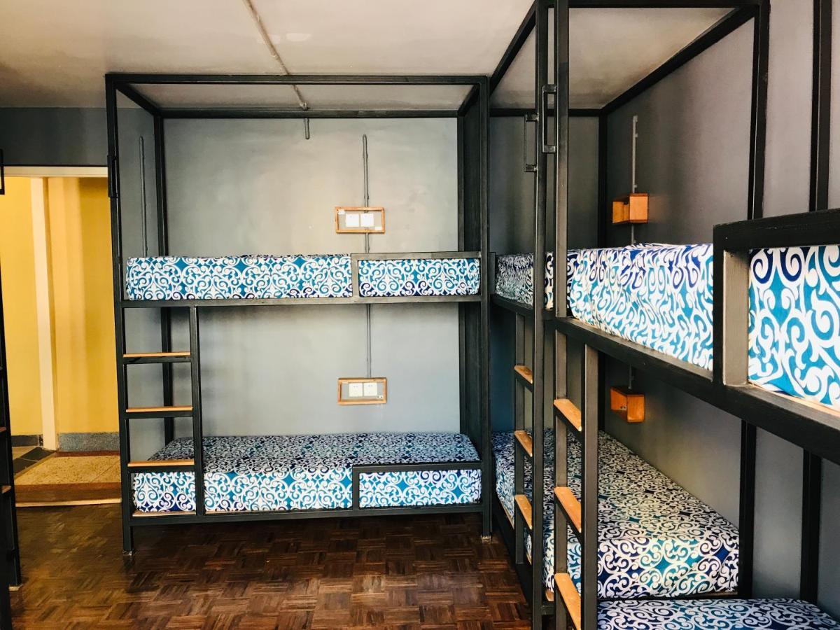 Alobar1000 Hostel Katmandu Eksteriør bilde